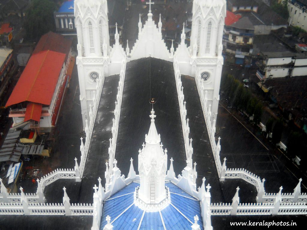 Our Lady of Dolours Basilica - Thrissur