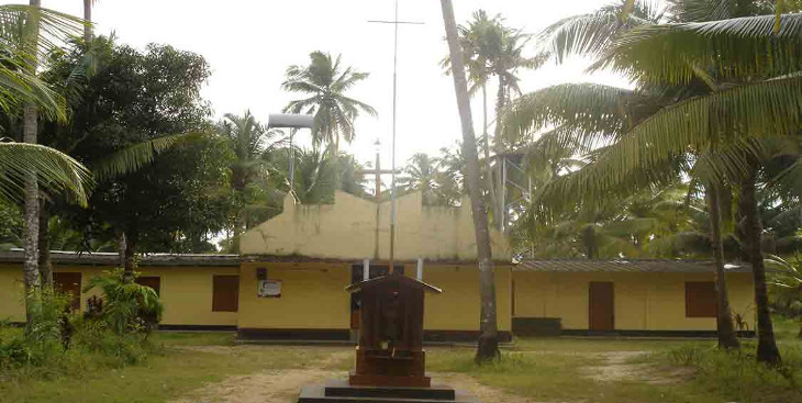 Our lady of Help Church Chazhoor